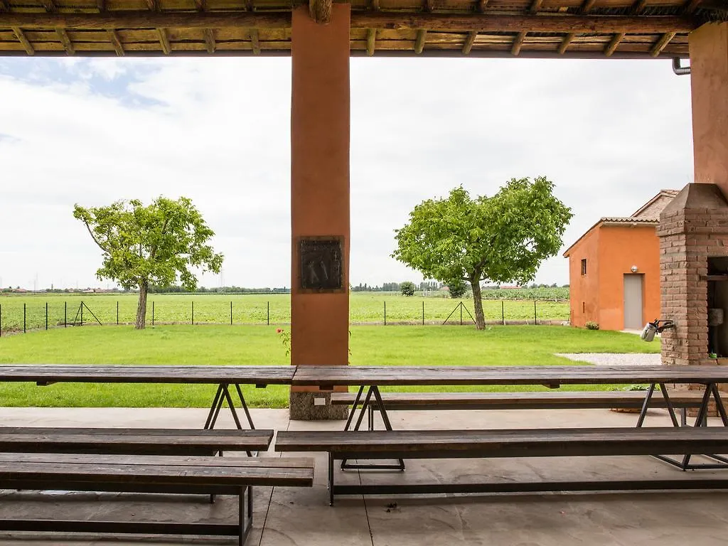 Corte Reginella Villa Roverbella Farm stay